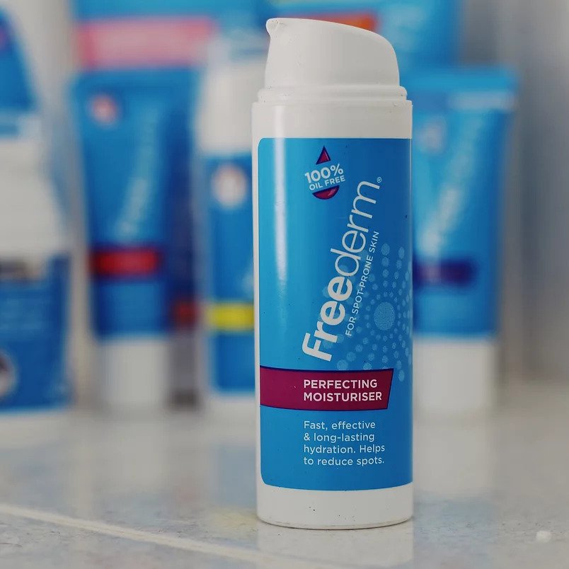 IkransCosmetics's tweet photo. Get the clear skin you have always wanted!

Freederm Oil Free Perfecting Moisturiser has been specifically formulated to hydrate areas of the face that suffer with stubborn spots and blemishes.

Call: 0729752424
@IkransCosmetics
https://t.co/GmRU4Mr59g

#ikranscosmetics #freederm https://t.co/c4DN6wOqk6