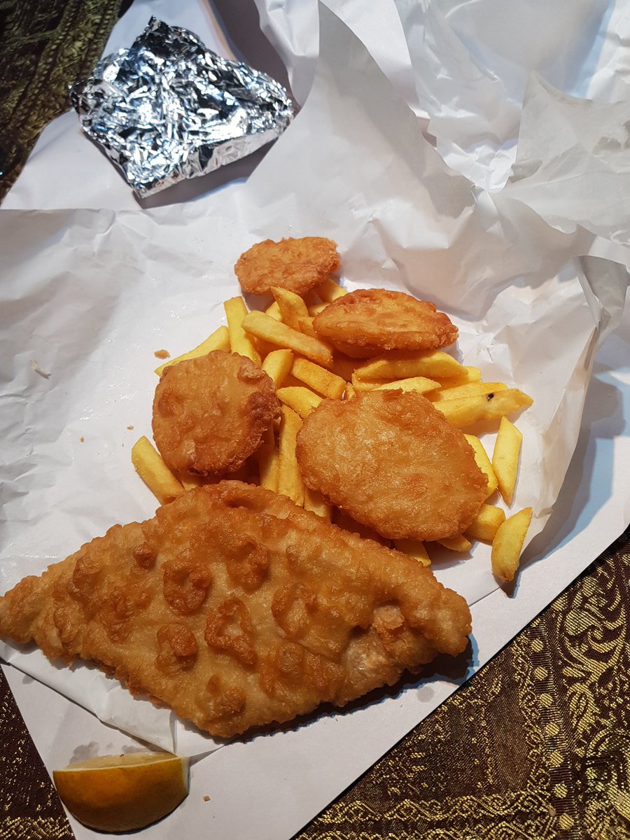 Dobboinaus's tweet photo. #lockdownbne 

#lockdowndinner https://t.co/0gTUvwZh5i
