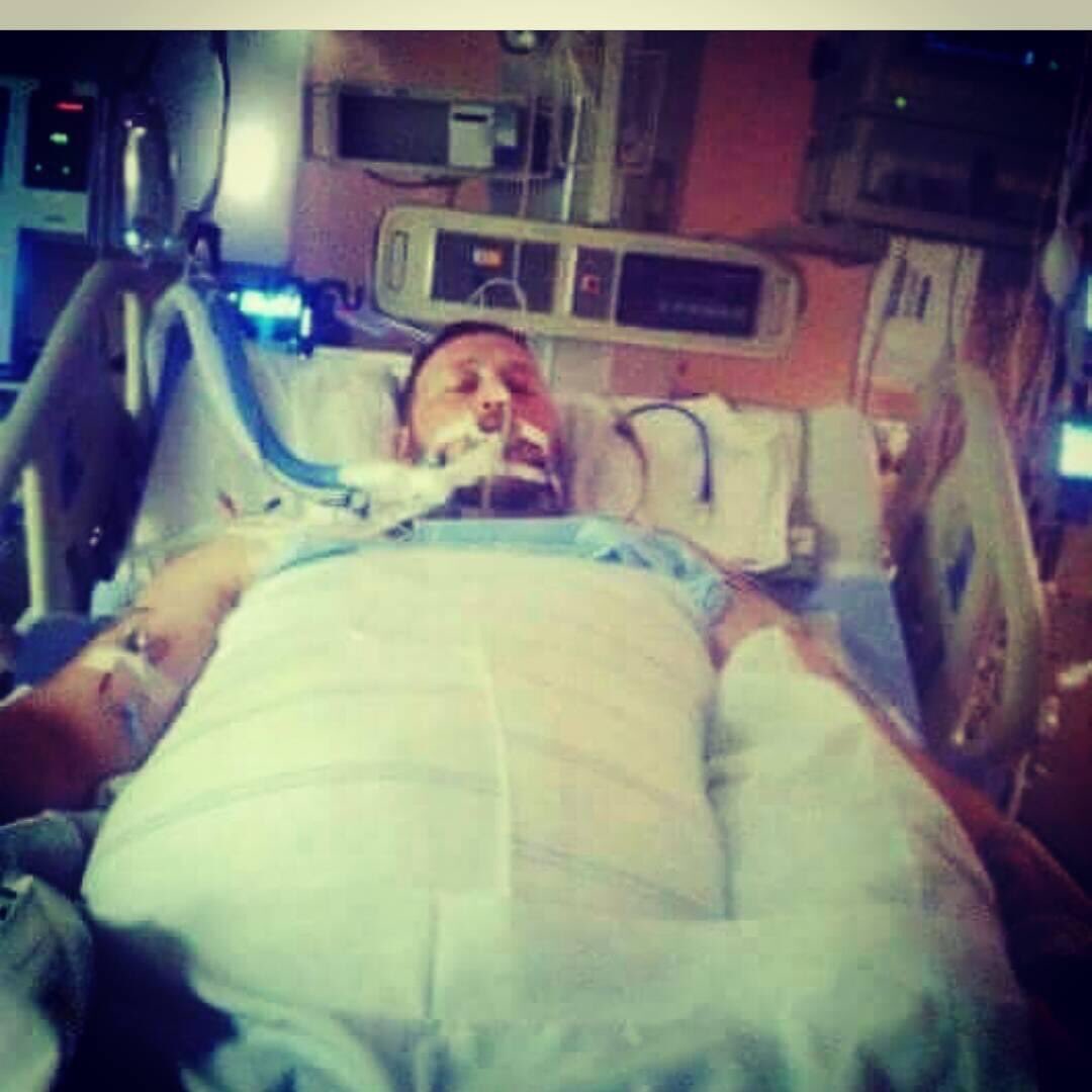 ScarrbellyBc's tweet image. Now I can’t feel the rain , cause this pain is so deep , at night I do pray , hope I keep it in peace ☮️ youtu.be/Bfzd-lfqUvY
#link above to one of my most inspirational record. I made @wizkhalifa 
- #Scarrbelly5k  / #Pittsburgh