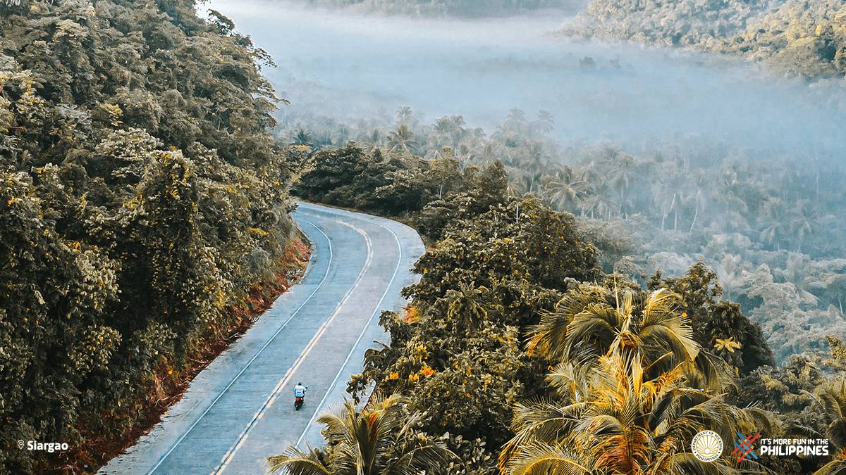 TourismPHL's tweet photo. If there's one thing we all know, it's that we miss traveling! In the #NewNormalTravel, you can now go on that travel adventure you've been dreaming of for months.
Share the local destination you're excited to go to on your next road trip! #SafeTripPH #TravelSafePinas https://t.co/PIEAoakwiU