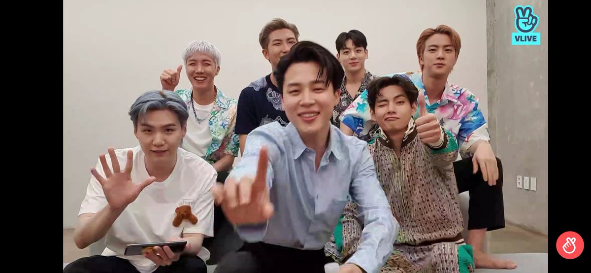 zaman_irin's tweet photo. The while VLive was soo endearing to watchππβ₯οΈπβ₯οΈπ
GODD I missed them Sooo much
Congratulations kings π
@BTS_twt #Butter5thNo1OnHot100 #ButterFor5thweek #BTS_Butter https://t.co/6P3AGFiCNB