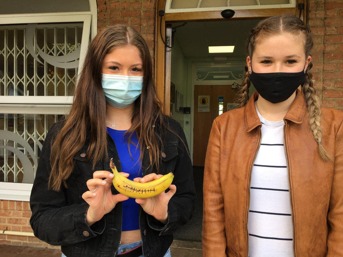 outwoodripon's tweet photo. So proud of these lovely ladies who did a weekend of medical work experience down in London and then took the time to pop back into school and show us their amazing work . #Doctorsinthemaking #superproudteacher https://t.co/gbCsPhjetQ