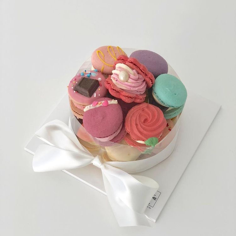jadcairo's tweet photo. ⠀⠀ ⠀⠀

⠀⠀ ⠀⠀ ⠀⠀ blooming with https://t.co/h7zCO4v3GD
     ⠀⠀ ⠀⠀  someone sent you a delivery! 💐

⠀⠀ ⠀⠀ ⠀⠀ to: @arteerrante 
 ⠀⠀ ⠀⠀ ⠀⠀from: Ate Magda.
     ⠀⠀ ⠀⠀  “Hi, Bb! These are for you! I hope you’ll enjoy your day!”

⠀⠀ ⠀⠀ ⠀ https://t.co/1vGzA6WBRt