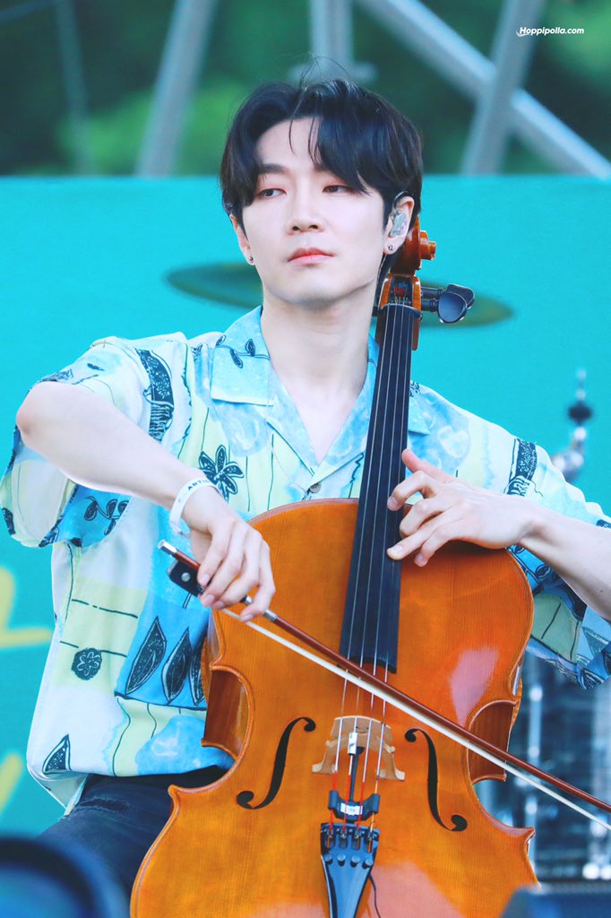 210627 #뷰티풀민트라이프 #뷰민라
교수님은 첼로도 치시고 제마음도 치시고,,,🎻
#호피폴라 #hoppipolla #홍진호 #hongjinho