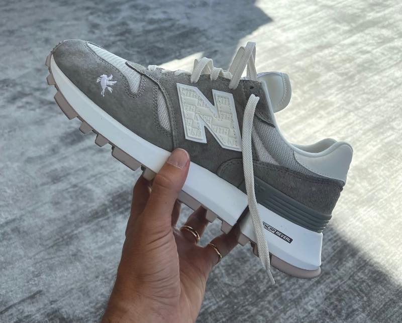 sneakerhack1's tweet photo. KITH x NEW BALANCE R_C1300
→ https://t.co/7OxH10sebS https://t.co/V5KbSEP4UZ