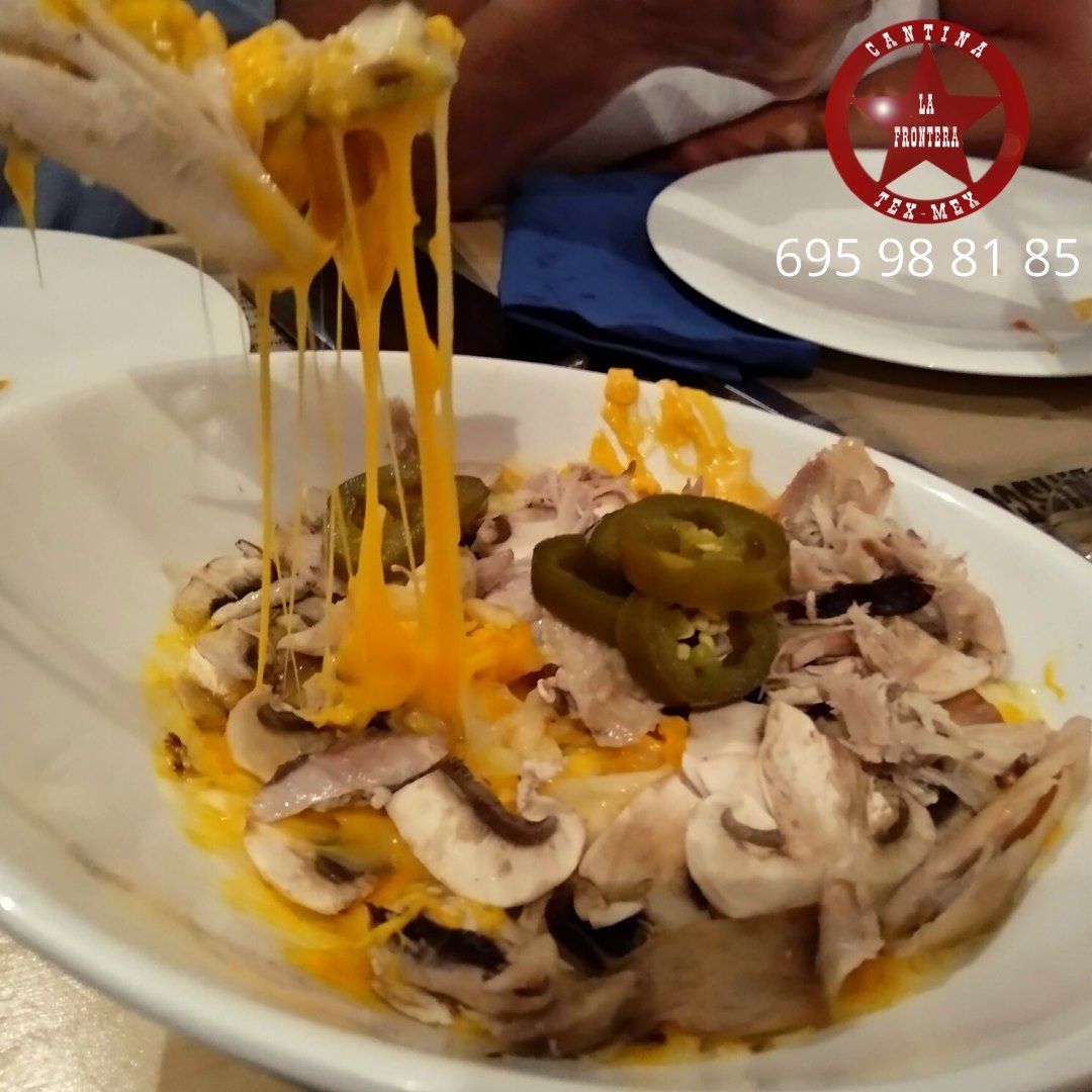 LaFronteraTM's tweet photo. Queso con champiñones y pollo 😜
Apetece?
Pues solo tienes que venir a vernos en #Peñíscola (C/ Matilde Thinot 3) o reservar al 695 98 81 85
La Frontera Tex-Mex https://t.co/Wl0RQGWtJV