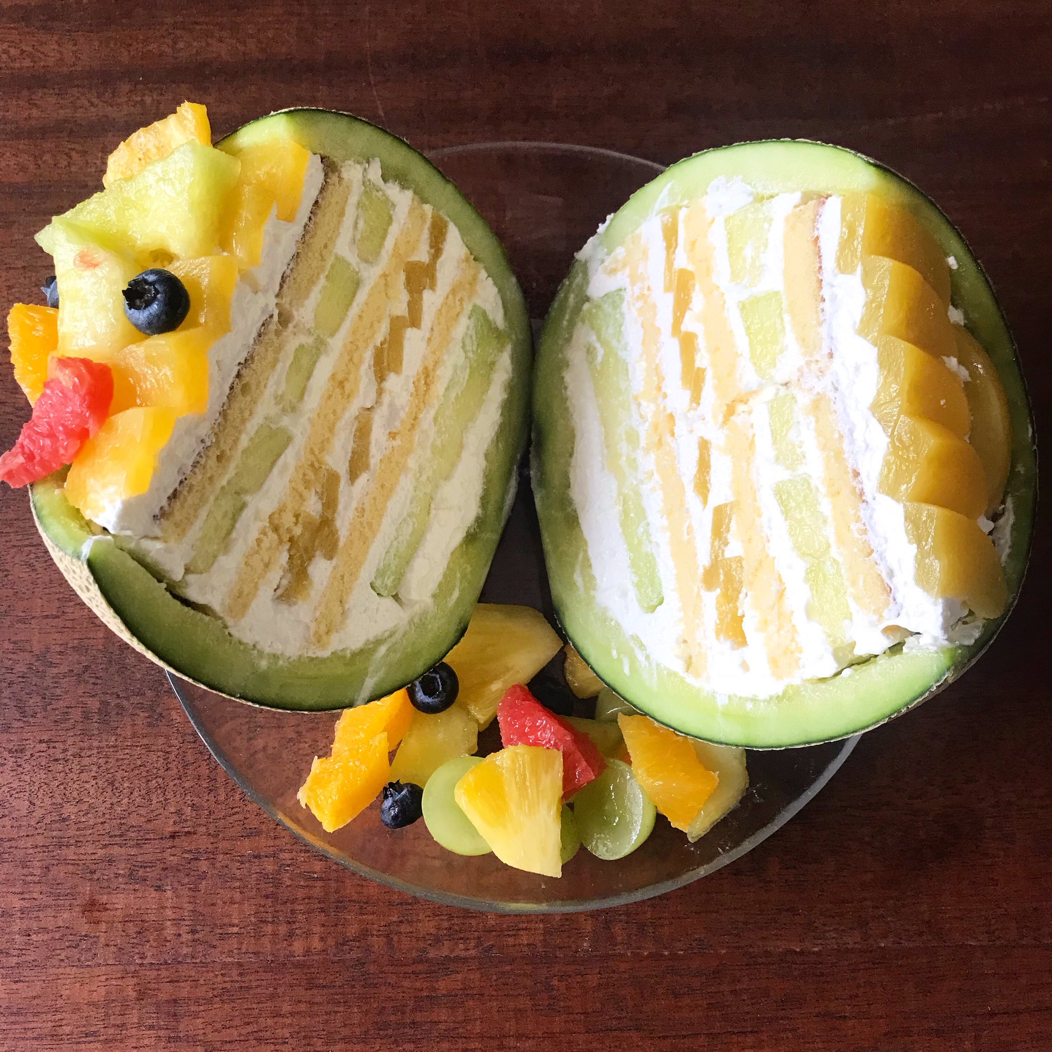 フルーツ盛沢山 中身がぎっしり詰まったメロンケーキの作り方 話題の画像プラス