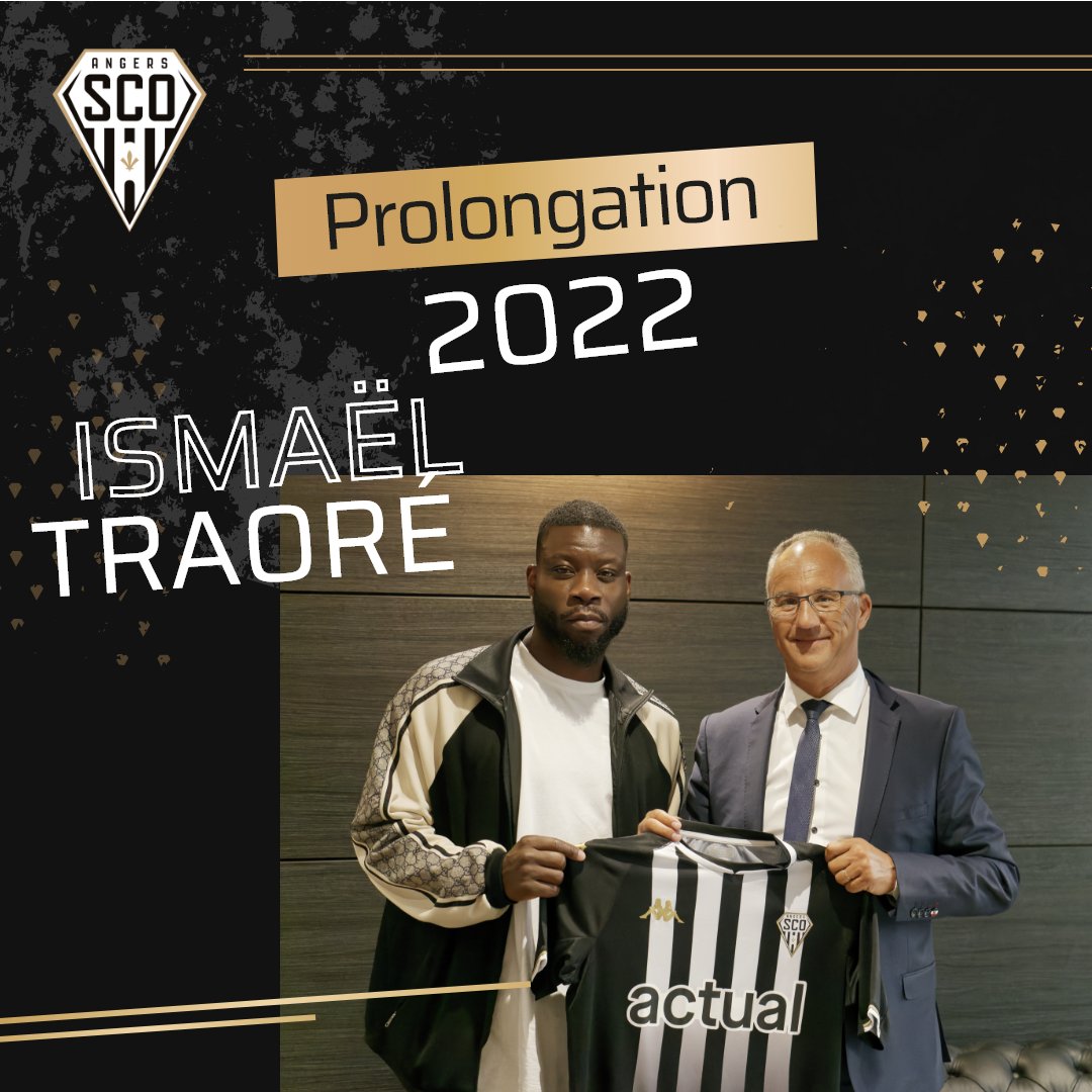 AngersSCO's tweet photo. ✍️ + 𝟭 pour Ismaël 𝙏𝙧𝙖𝙤𝙧𝙚́ ! 🖤🤍 https://t.co/MfUGmd2ZG2