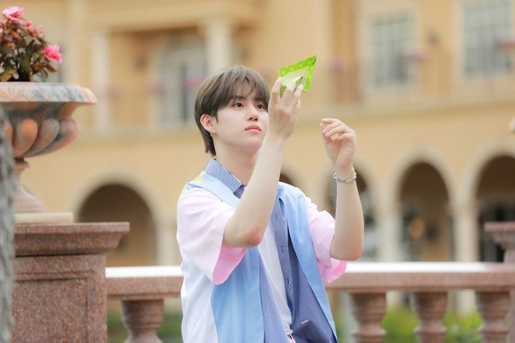taste_hys's tweet photo. 멜론 포토 MV 촬영현장 🎟 

📎 https://t.co/TQ5adTrqWU

#드리핀 #황윤성 https://t.co/UEGmGwPlMj