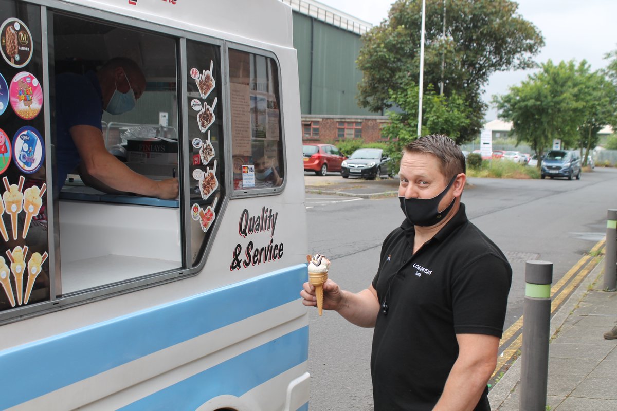 loadhogltd's tweet photo. One scoop or two? 🍦

Last Friday, we had a welcoming visit from the ice cream man to help us celebrate #EODay 2021!
 
If you haven't read our Employee Ownership story yet, click here: https://t.co/z1RhldkqM7

#EODAY2021 #BetterTogether https://t.co/XROg72Femx