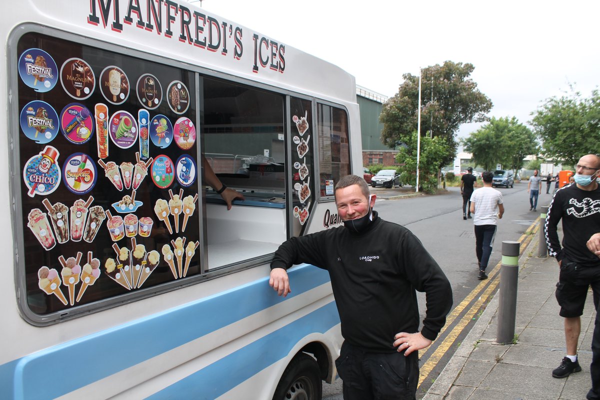 loadhogltd's tweet photo. One scoop or two? 🍦

Last Friday, we had a welcoming visit from the ice cream man to help us celebrate #EODay 2021!
 
If you haven't read our Employee Ownership story yet, click here: https://t.co/z1RhldkqM7

#EODAY2021 #BetterTogether https://t.co/XROg72Femx