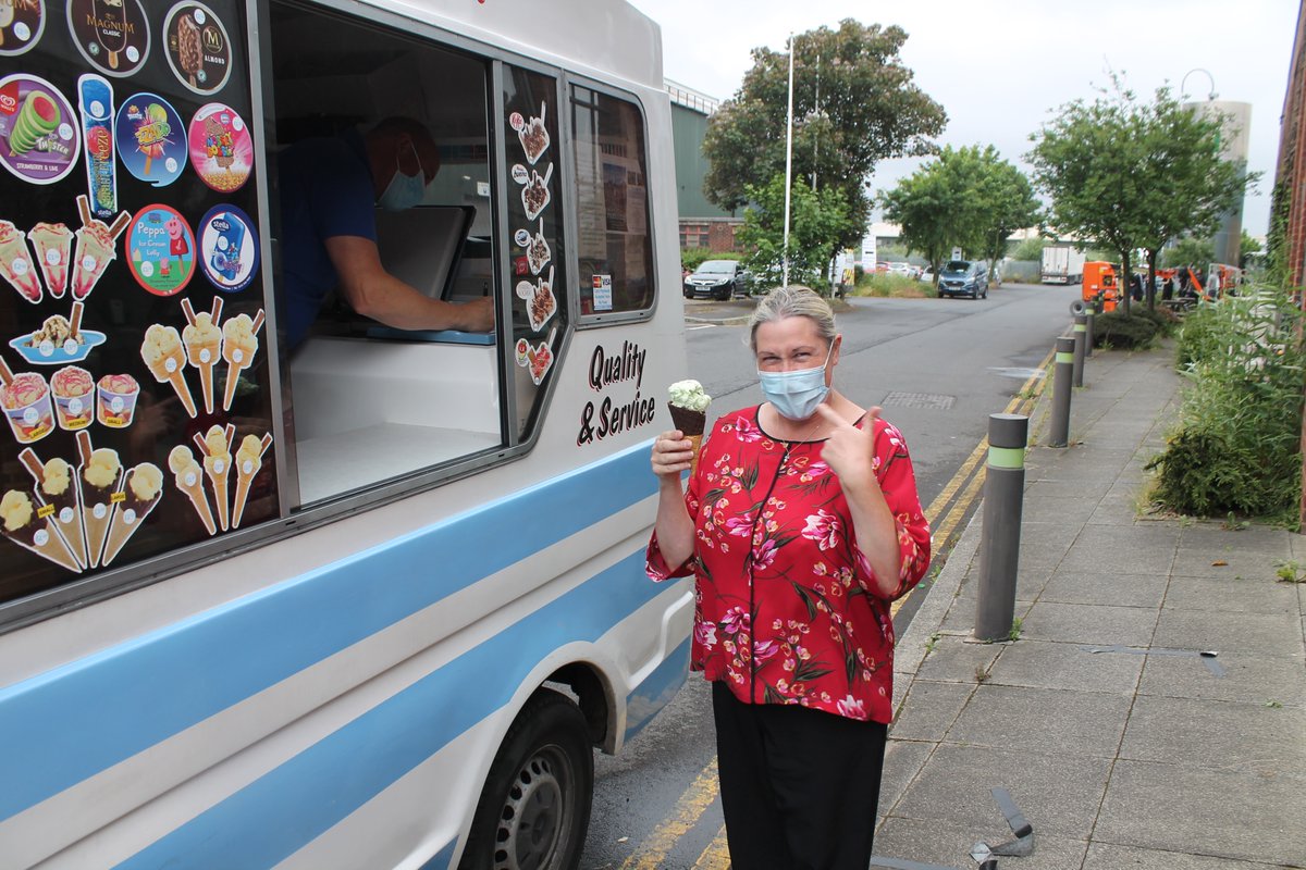 loadhogltd's tweet photo. One scoop or two? 🍦

Last Friday, we had a welcoming visit from the ice cream man to help us celebrate #EODay 2021!
 
If you haven't read our Employee Ownership story yet, click here: https://t.co/z1RhldkqM7

#EODAY2021 #BetterTogether https://t.co/XROg72Femx
