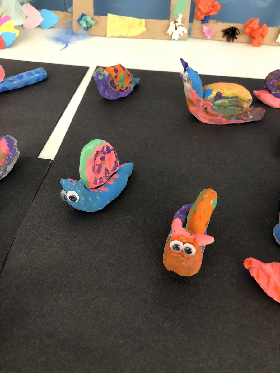 MissSLDunford's tweet photo. Inspired by Julia Donaldson’s #snailandthewhale #reading #readingforfun #eyfs #littleartists @tate_kids https://t.co/Qr6oqBbCur