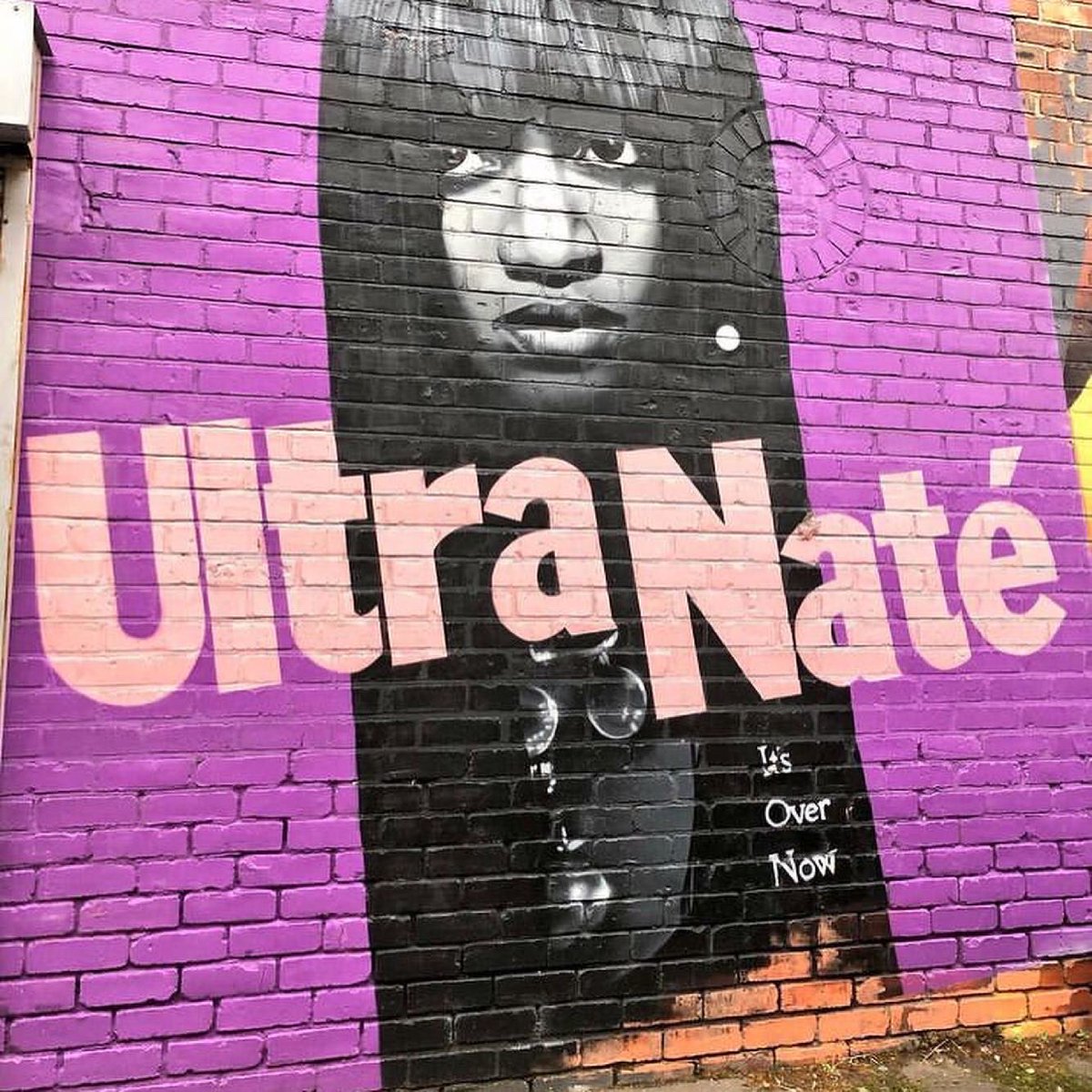 GraffitiPool tweet media