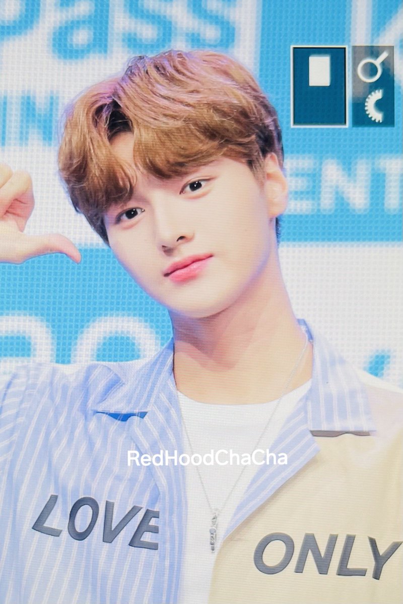 𝙍𝙚𝙙𝙃𝙤𝙤𝙙𝘾𝙝𝙖𝘾𝙝𝙖 tweet media