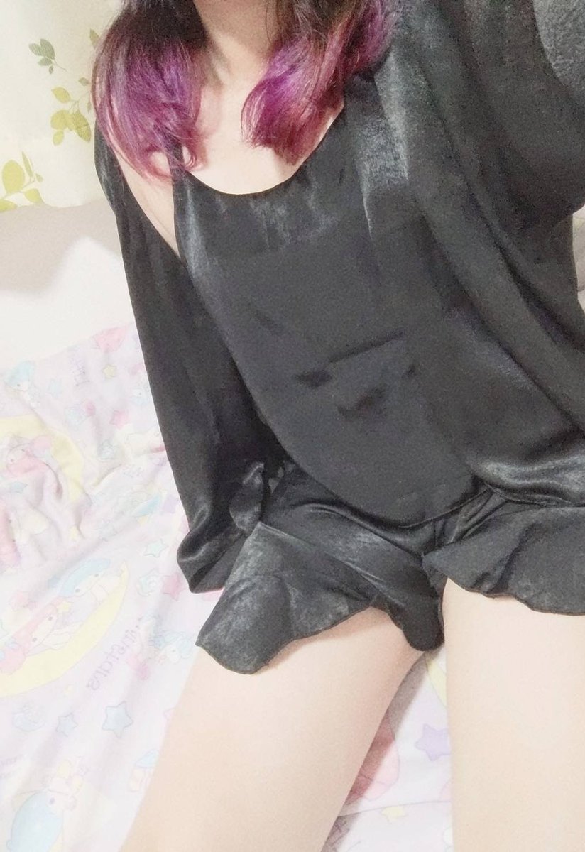 杏桜。🐷🖤 tweet media