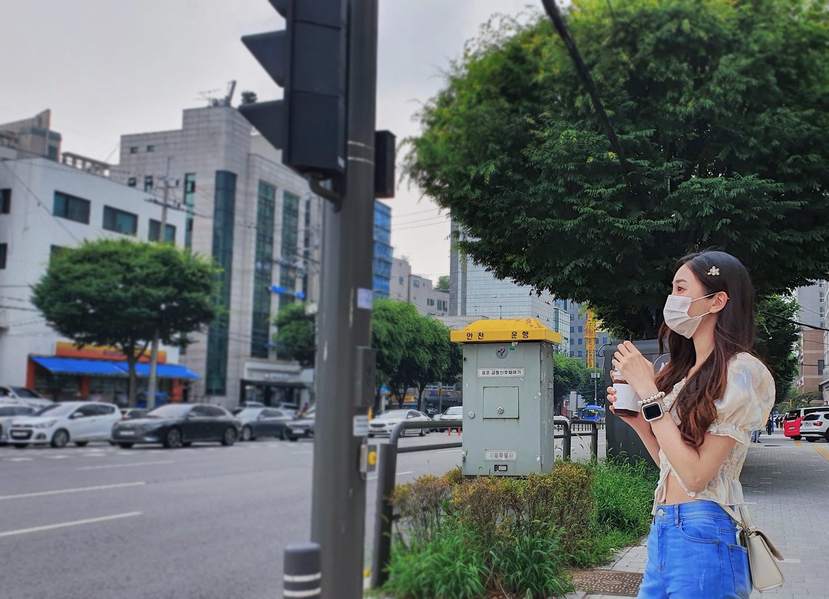 kimxnahyunx's tweet photo. 날씨 너무 흐려!!!! ㅠ_____ㅠ https://t.co/2Tw1fSViPM