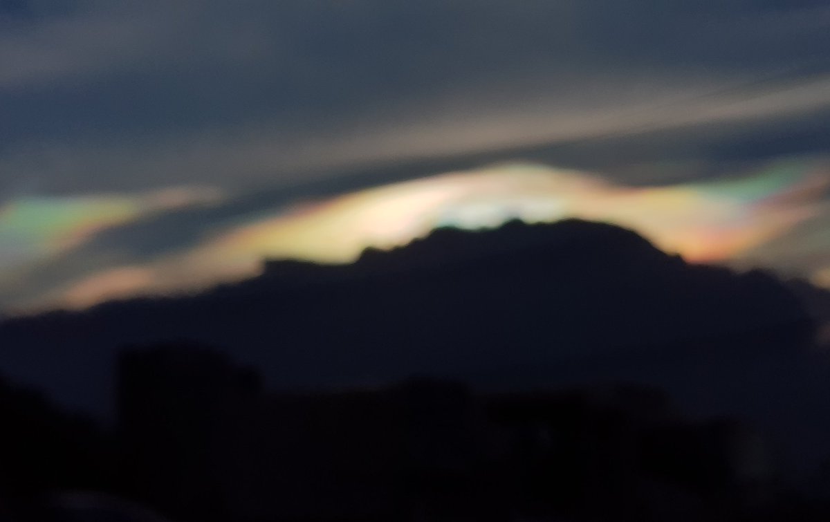 Edvanex_'s tweet image. About me 'วินคลีฟ'