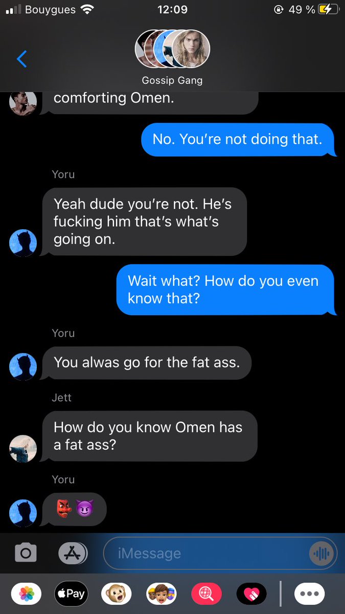 QueenLoutre's tweet photo. Meet the Gossip Gang ft. some unusual pairings
(Blue messages are Sova’s)
#VALORANT #phoenix #raze #jett #yoru #sova #starbite #kaystone #shadowowl https://t.co/Y2Hc4Bvvtd