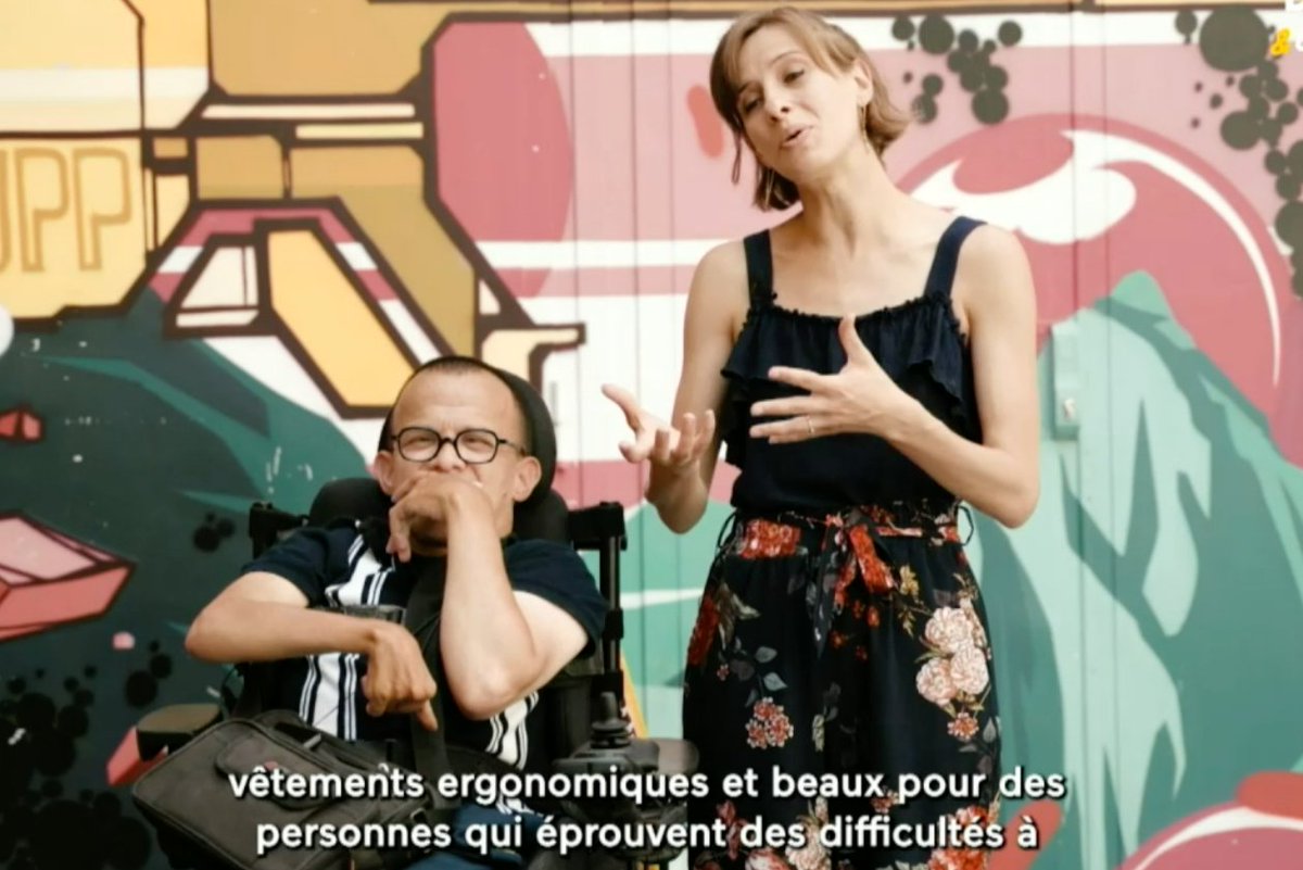 JeromeMONANGE's tweet image. #DialoguesEcoCitoyenne 
#DemainCitoyen 
handicap et mode ne doivent plus être incompatibles, #modeinclusive pour transformer aussi le regard sur le #handicap la micro entreprise Labo Indigo est récompensée bravo 👏