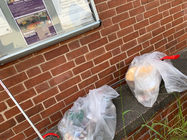 WFlibraries's tweet photo. Lisa and Trudy from #NormantonLibrary @MyWakefield have joined the #litterheros and have collected quite a lot of litter from around the #library, including lots of #disposablefacemasks. Please take your rubbish home with you #helptheenvironment #litter #Normanton https://t.co/6KMufJBbd6