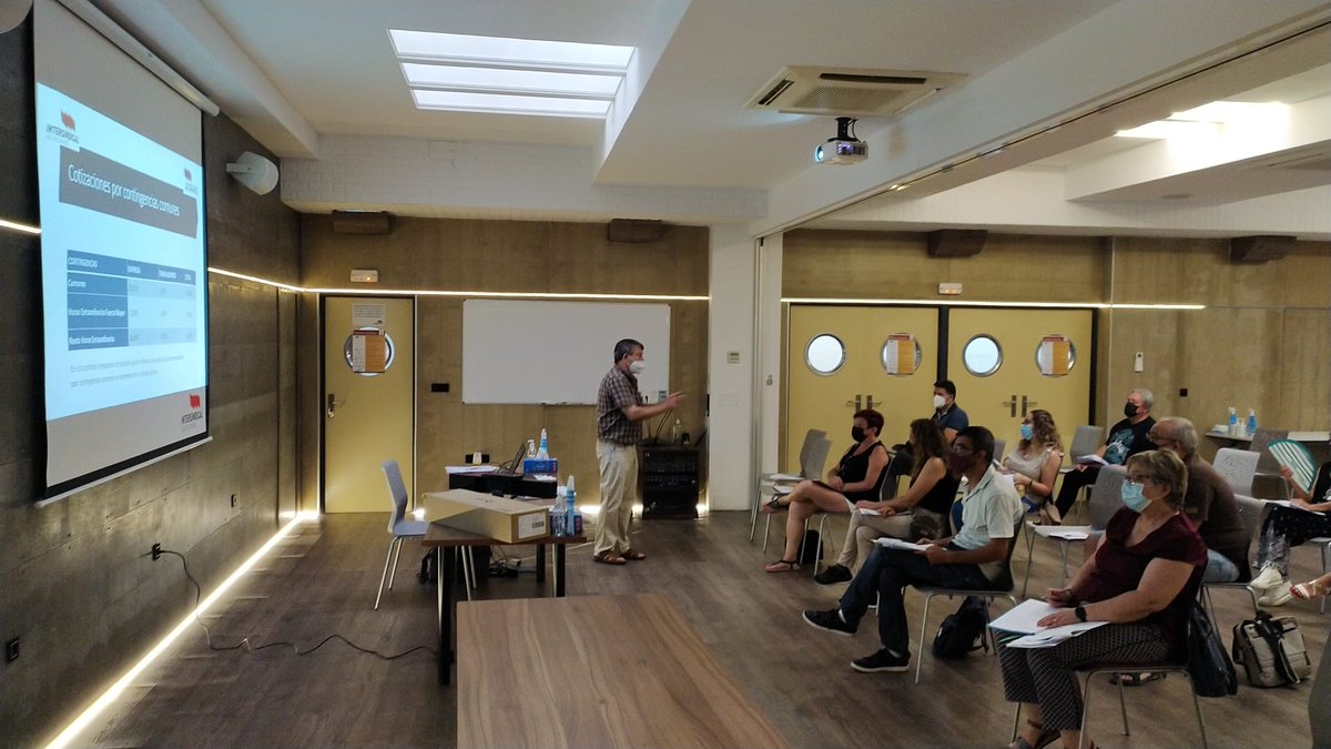 ESFMB's tweet photo. Jornada delegats/des sindicals: "#Cotitzacions, #Baixes i #Vacances"
dimarts, 29 de juny de 2021 9:30 - 14:00.
@IntersindicalV @sticsmanuel @STEPV_Iv https://t.co/xnhZ0yoYgI