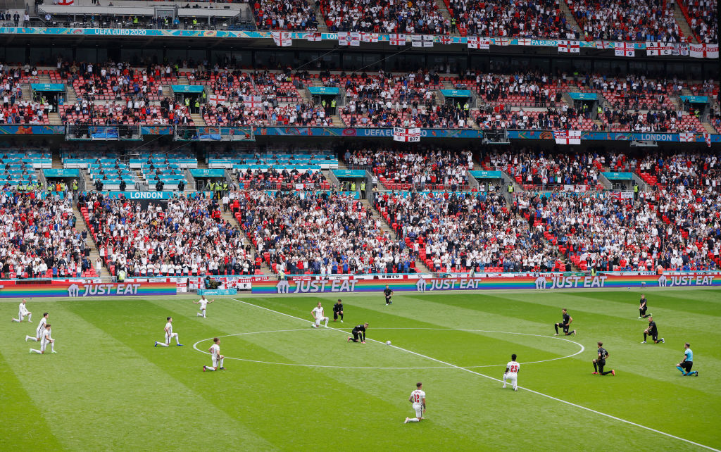 England's tweet photo. Two teams. One message.

🤝 https://t.co/s5PxtcX2ao