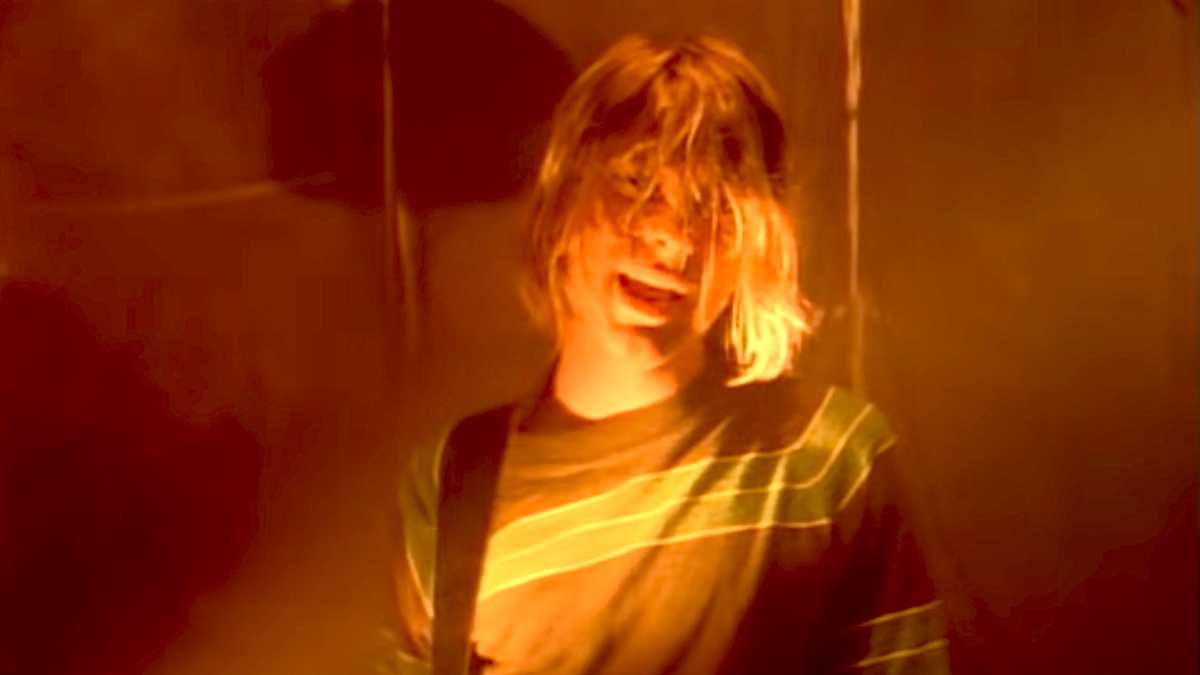 This devastating cover of Nirvana's "Smells Like Teen Spirit" has a major role in Black Widow: cos.lv/NR9830rMg4p #BlackWidow <a href="/Nirvana/">Nirvana</a>