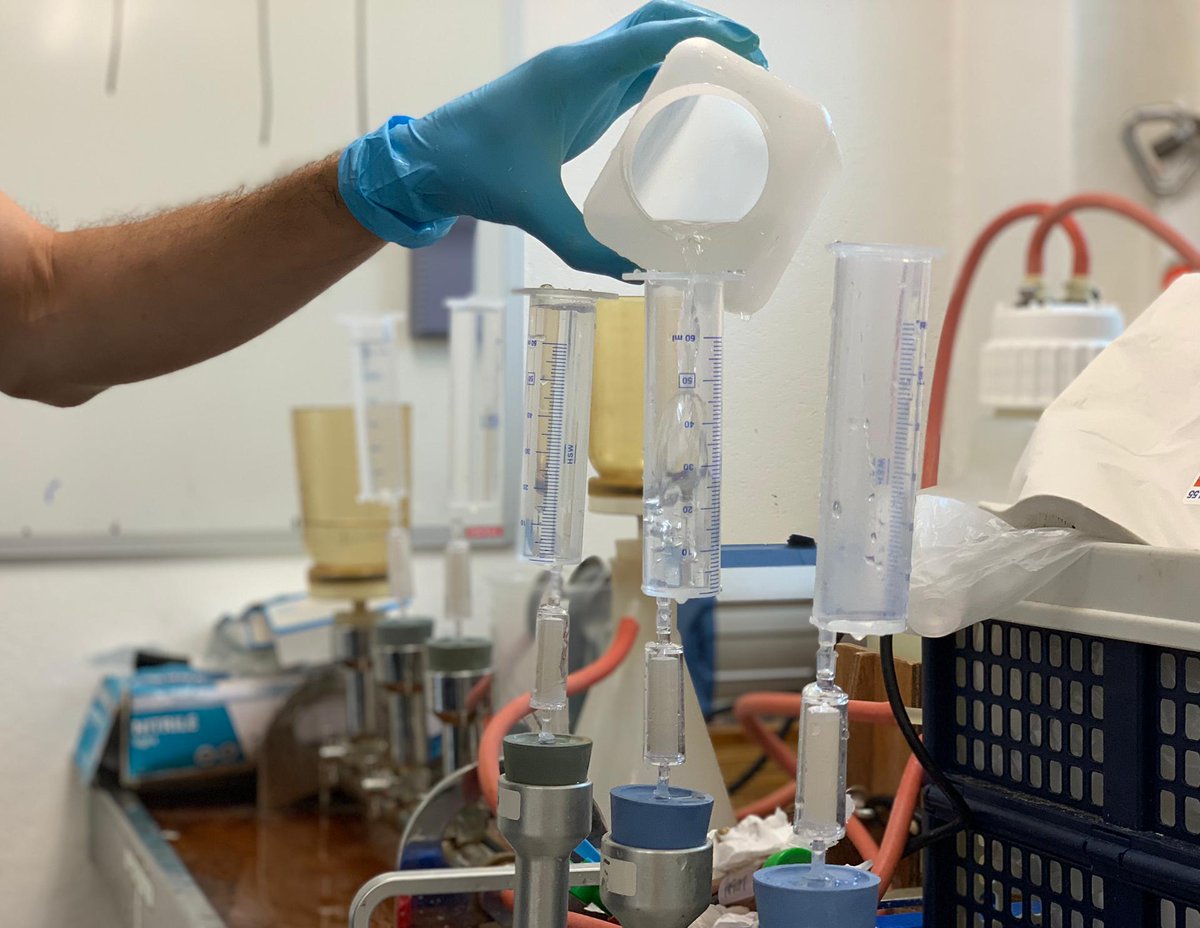 LifeWatchVLIZ's tweet image. Today @LifeWatchVLIZ scientists collect seawater samples on board the #SimonStevin in the framework of #OceanSamplingDay . We are 1 of the &amp;gt;200 worldwide registered sites that contribute to FAIR genomic data.
 
@EMBRC_EU @ASSEMBLE_Plus  @hcmr_gr @LifeWatchERIC @jmeesvliz