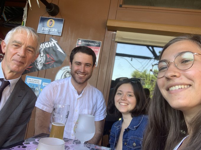 Keeping my promises to #EPFL students: Fancy a beer or a soft drink? Dust your Camipro cards! It is now time to come to campus again and claim your free drink at <a href="/BarSatellite/">Satellite</a> - complimentary from the entire EPFL management team