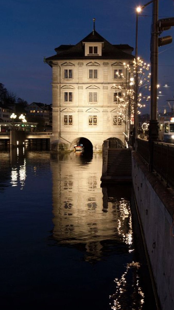 Architectolder's tweet image. Switzerland 🇨🇭. This would work for me. #HighTrust