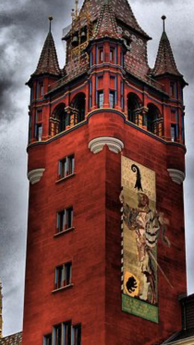 Architectolder's tweet image. Switzerland 🇨🇭. This would work for me. #HighTrust