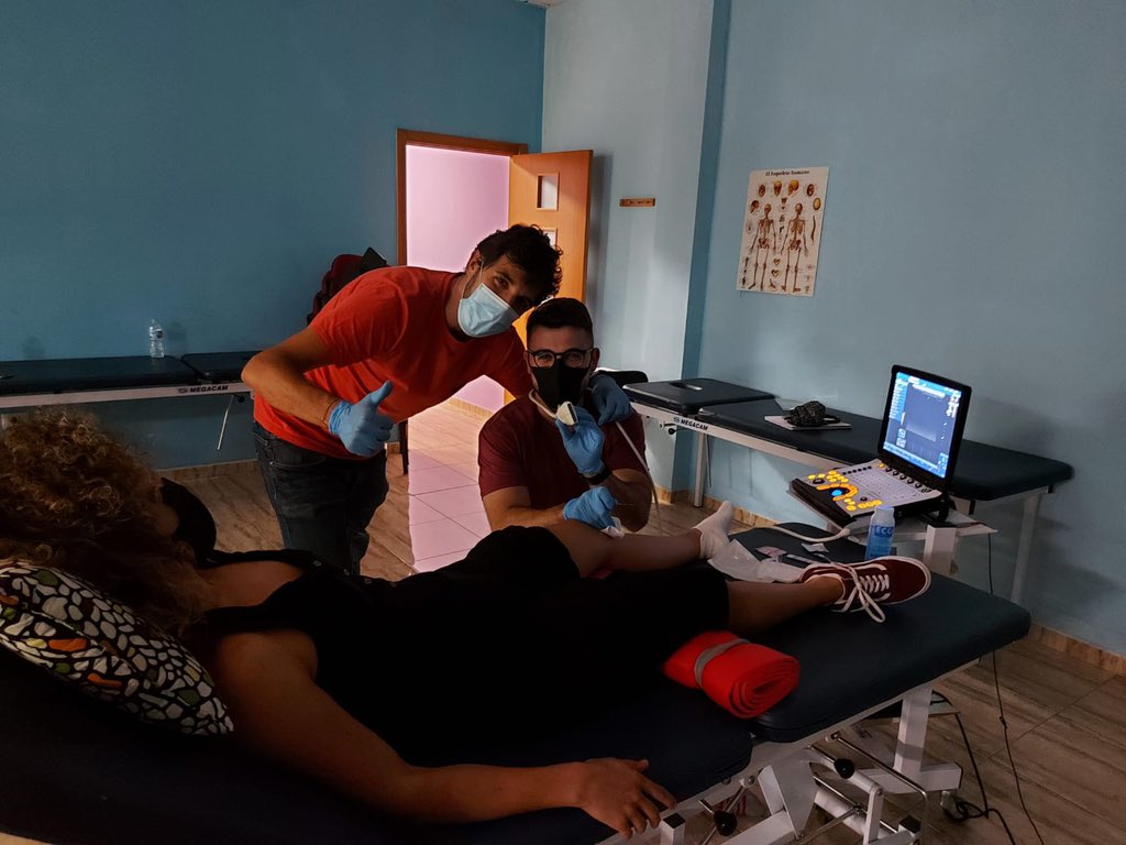 ¡Nuestra formación completa y avanzada de 60 horas en #electrolisispercutanea <a href="/ElectrolisisP/">Electr. Percutánea</a> se despide hasta después del verano con la edición de #tenerife que finalizó el pasado fin de semana!
¡Muchas gracias al gran grupo de alumnos y a <a href="/msantiagofisio/">Miguel Santiago</a> por la organización!