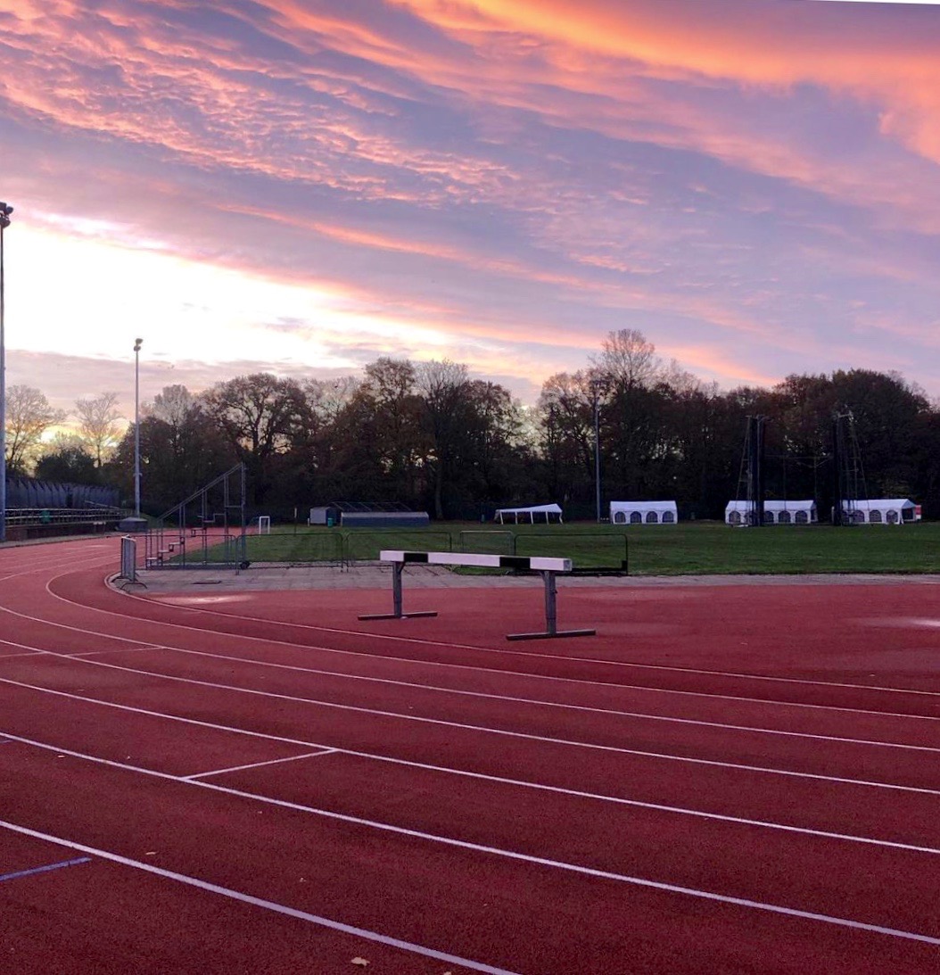 Help save #TootingBec Athletics track! 
It's lost its competition licence and will become unusable as a training facility by Sept! #HerneHillHarriers
Sign this petition by 1 July asking it be resurfaced so it can be used again
democracy.wandsworth.gov.uk/mgEPetitionDis….