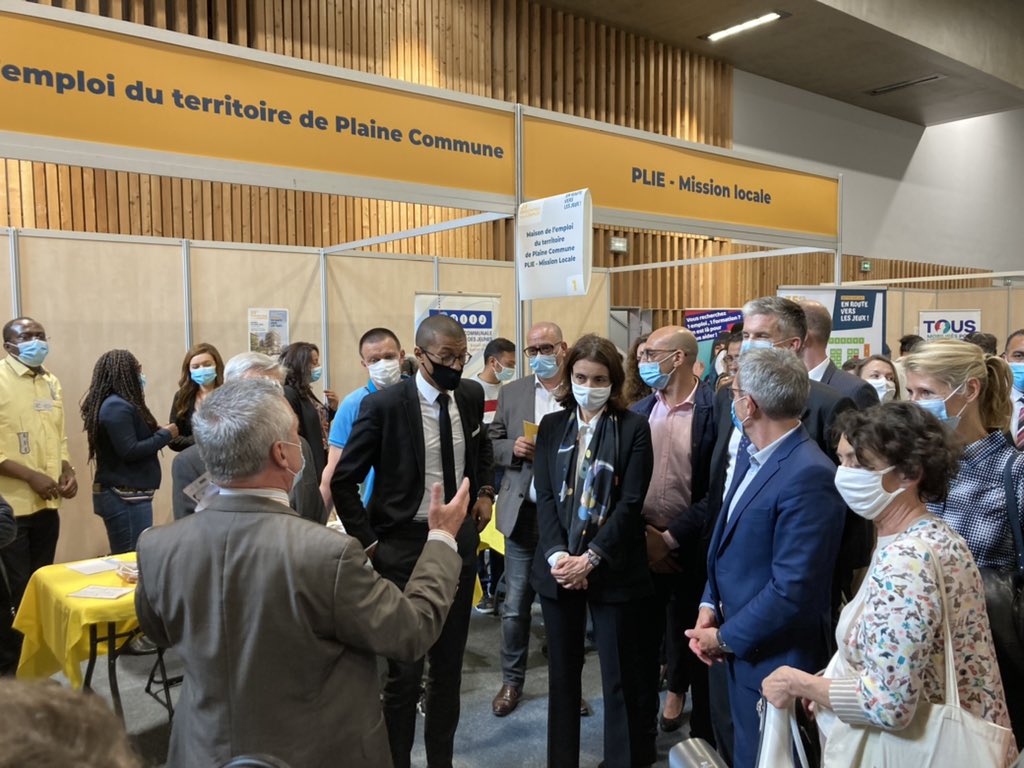 SamuelCitron's tweet photo. En présence des élus et de @acmialot : capter l’engagement des acteurs et les synergies au service de l’#inclusion https://t.co/wcXo2m0Pgd