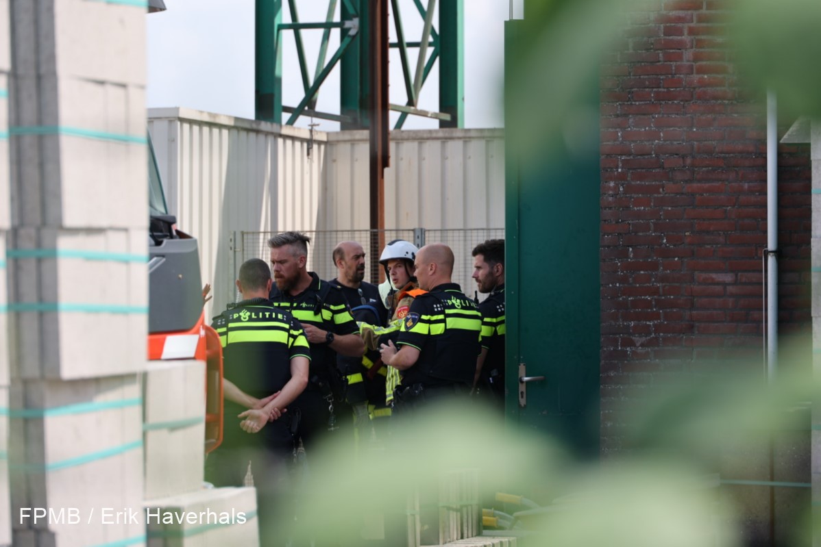 Man zwaar gewond bij bedrijfsongeval Waspik -..