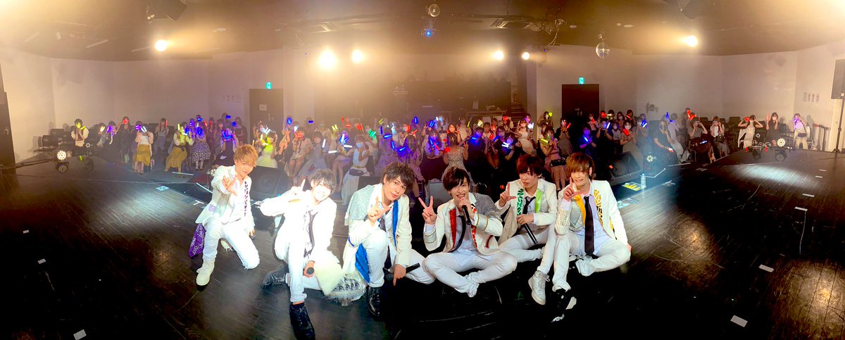 yajimamanaya's tweet photo. 🍀LUCK⭐︎LIFE LAST LIVE🍀
ありがとうございました🙏
僕はすごく幸せでした😌
みんなと出会えて本当によかった！！
色んな事があったね！
全てが大切な想い出です。
心からBIIIG LOVE💜
また会おうね🤘 https://t.co/ci4Ev2OafJ