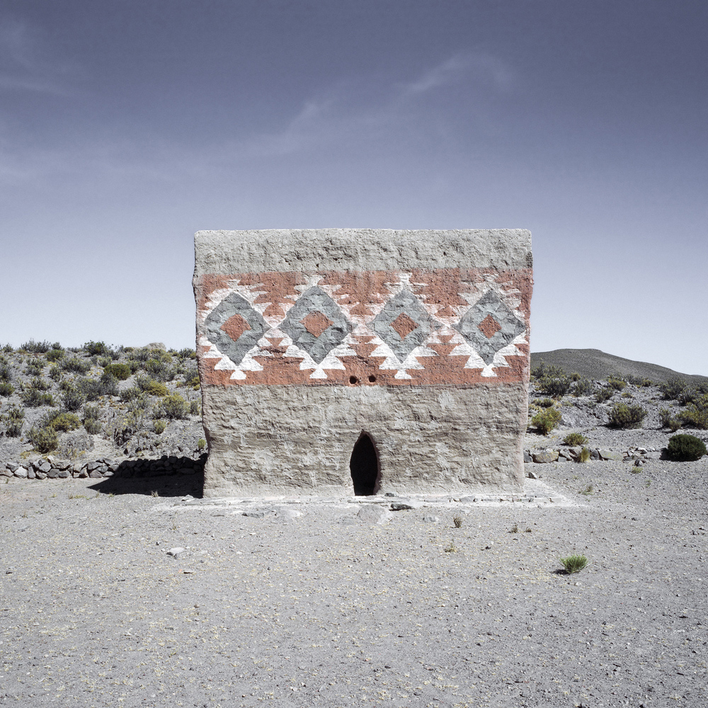 journaldesign's tweet photo. La série "Towards the Reborn Sun" de Magda Biernat documente les chullpas
À découvrir en images ici : https://t.co/ilbzlFDllX
#art #photography #architecture #chullpas #ancient #Aymara #funeral #towers https://t.co/qSIGU7Le75