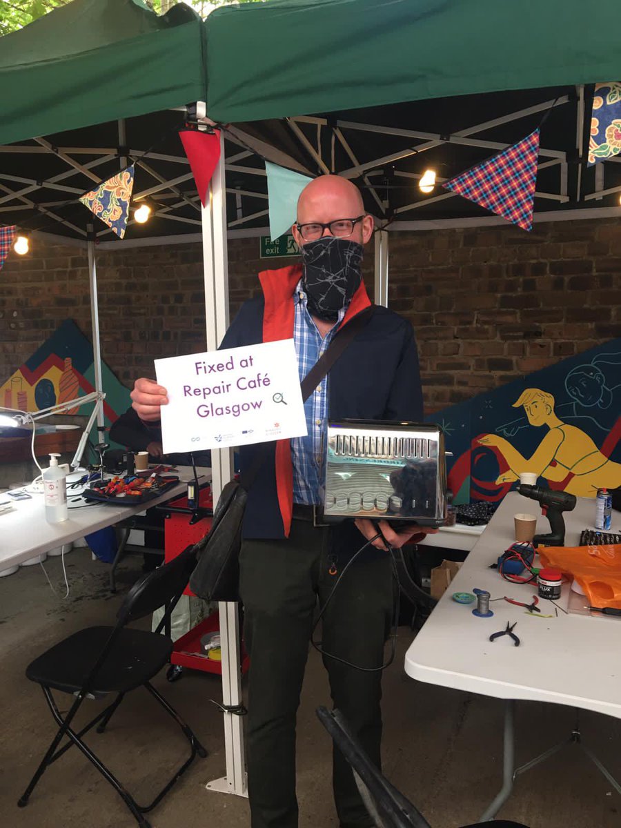 repairglasgow's tweet image. Just a few of our happy repairees after our last #RepairCafe on Saturday! TVs, toasters, toys, T-shirts… our team of amazing #repairers can fix it! We already can’t wait for the next one on July 10th - check out the event page and get involved here: fb.me/e/1po8BndjM