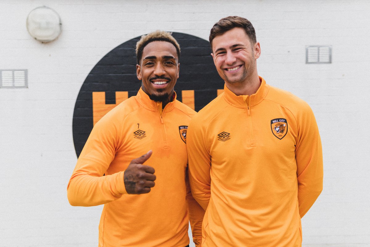 Mallik Wilks came over to say hello! 👋

#hcafc | #theTigers