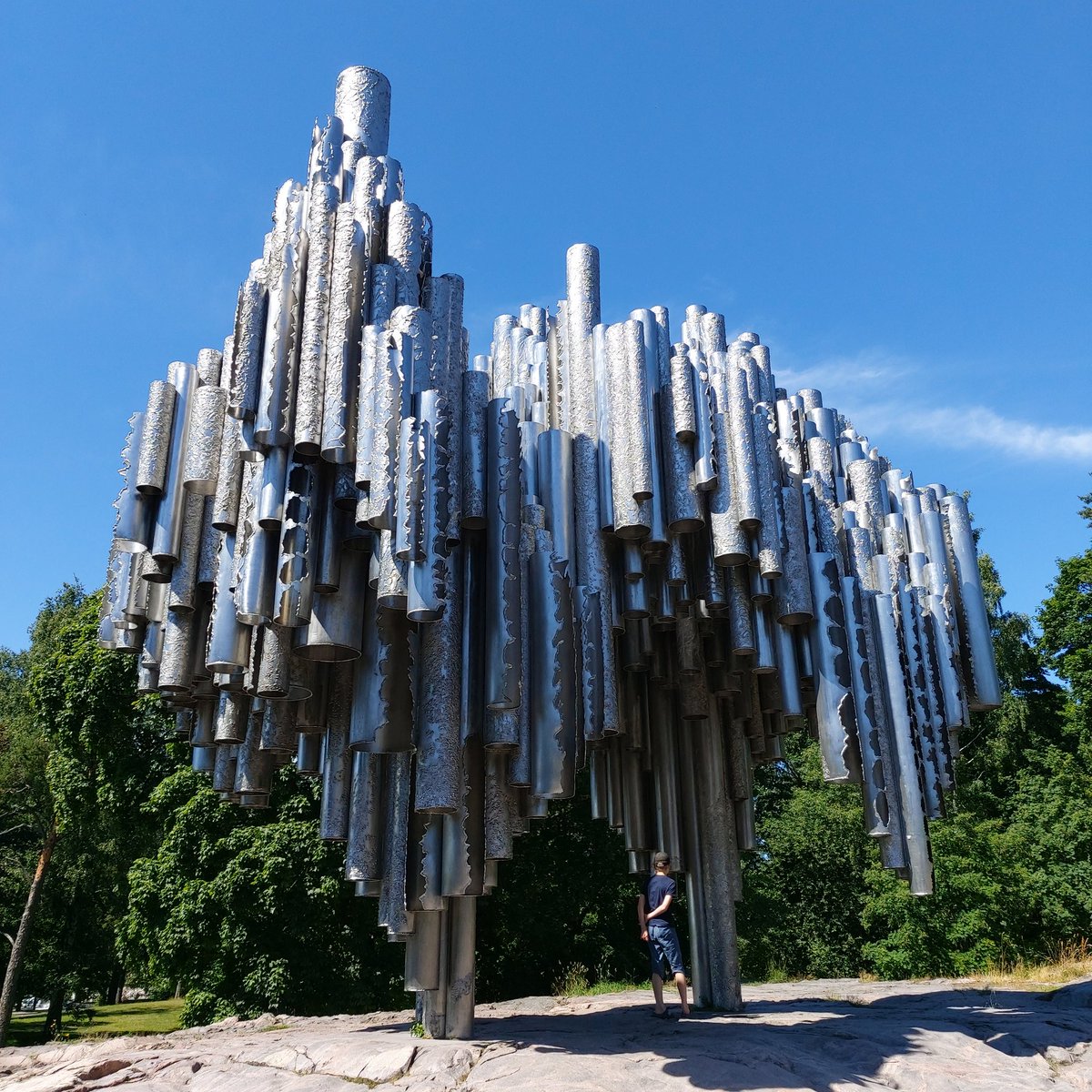 RT @rmkinnunen: Visit to the Sibelius Monument created by Eila Hiltunen. #Helsinki https://t.co/3YxxyM3um9