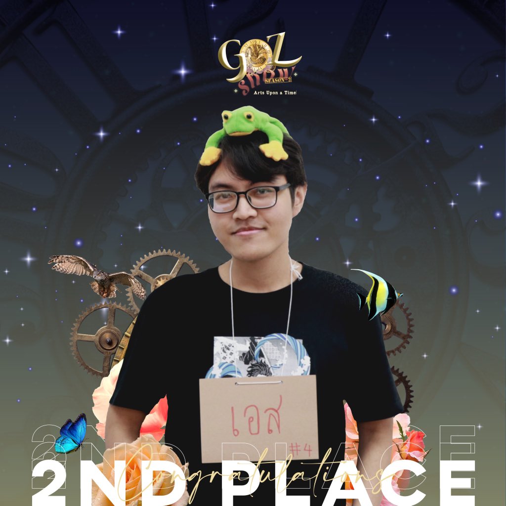 artsgozshow's tweet photo. GOZ Show Season 2 : Arts Upon a Time 🕰
รางวัลรองชนะเลิศอันดับที่หนึ่ง 🥈 ขอแสดงความยินดีก��บ “เอส”  หนึ่งในผู้เข้าแข่งขันที่สามารถเดินทางมาถึงภารกิจ 3 คนสุดท้ายได้ น่าเสียดายที่อีกนิดเดียวก็จะสามารถกลับมายังโลกปัจจุบันได้แล้ว 🥺 https://t.co/4yQTKxYWVO