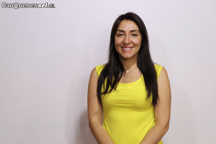 EnLaFontana_cl's tweet photo. (ENTREVISTA🎙️) Cristina Bravo (DC), gobernadora electa Región del Maule @EnLaFontana_cl: "Lo que que queremos hacer es distribuir de manera equitativa los recursos del gobierno regional"

#EnLaFontana⛲
#AReconstruirLaCentroIzquierda✊

Ver entrevista👇 https://t.co/9xCl699o4R https://t.co/jqqYhhh3so