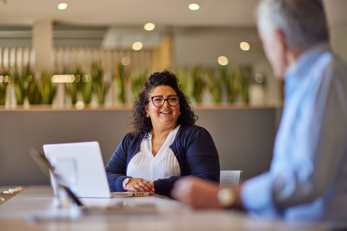 Please retweet! Experience our brand new #coworking facility - The Hive #Banbury, for free during our July open week. Join us to co-work, tour the offices over a coffee, cake and a bit of networking. RSVP reception@bloxhammill.com fb.me/e/Mi8acuM0