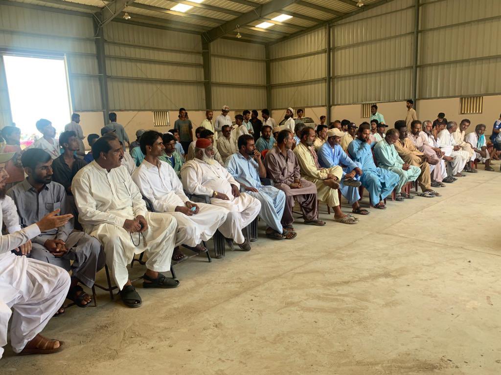 We are committed to involving people in the decision making process and this helps us a great deal in execution. Today we held a public hearing in Surbandar, Gwadar and all their suggestions have been duly noted. 
#EmergingBalochistan