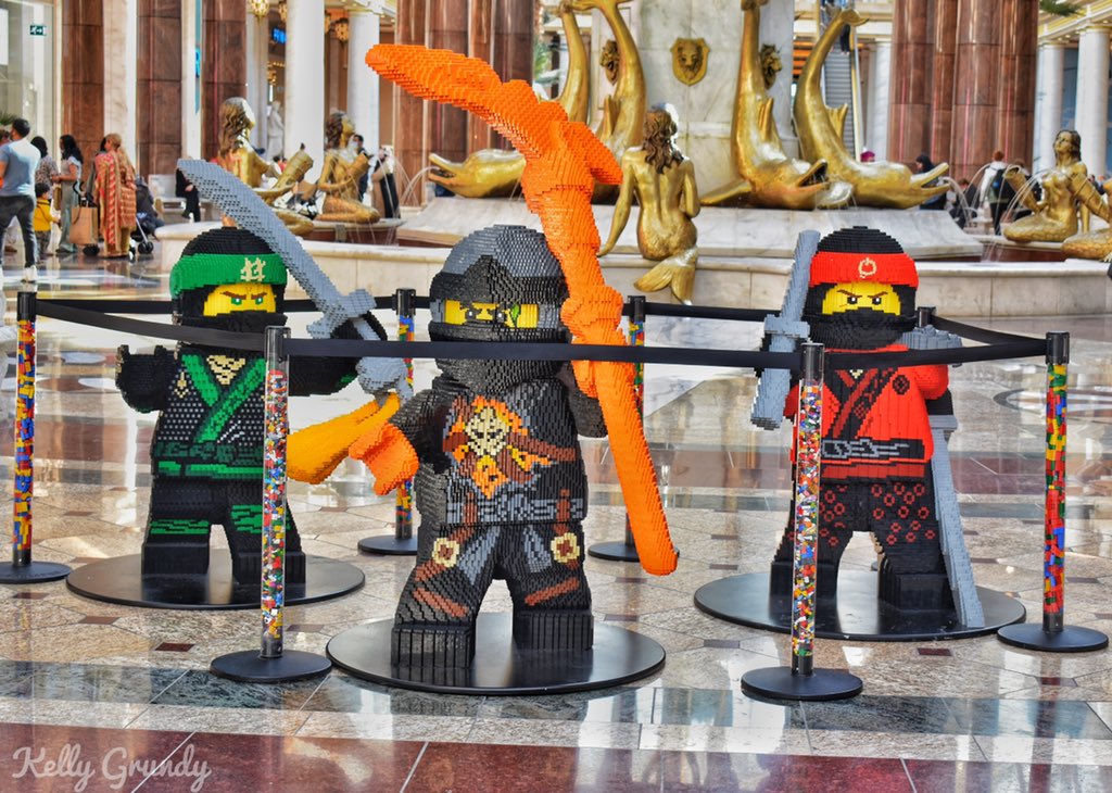 PicturesfromKel's tweet photo. How amazing are these Lego ninjas… #LEGO #traffordcenter #Manchester #amazing #skills #colourful #legomasters #Nikon #nikonphotography #NikonD5600 #photography #photographyislife #photographylovers #PhotographyIsArt https://t.co/LnCH9NS1yi