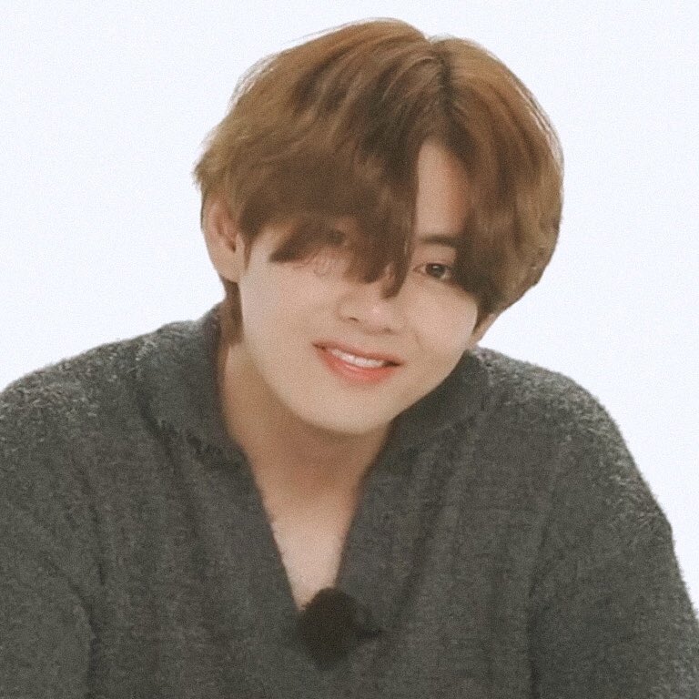 taeteland's tweet photo. his smile https://t.co/cIIpC7Tfzq