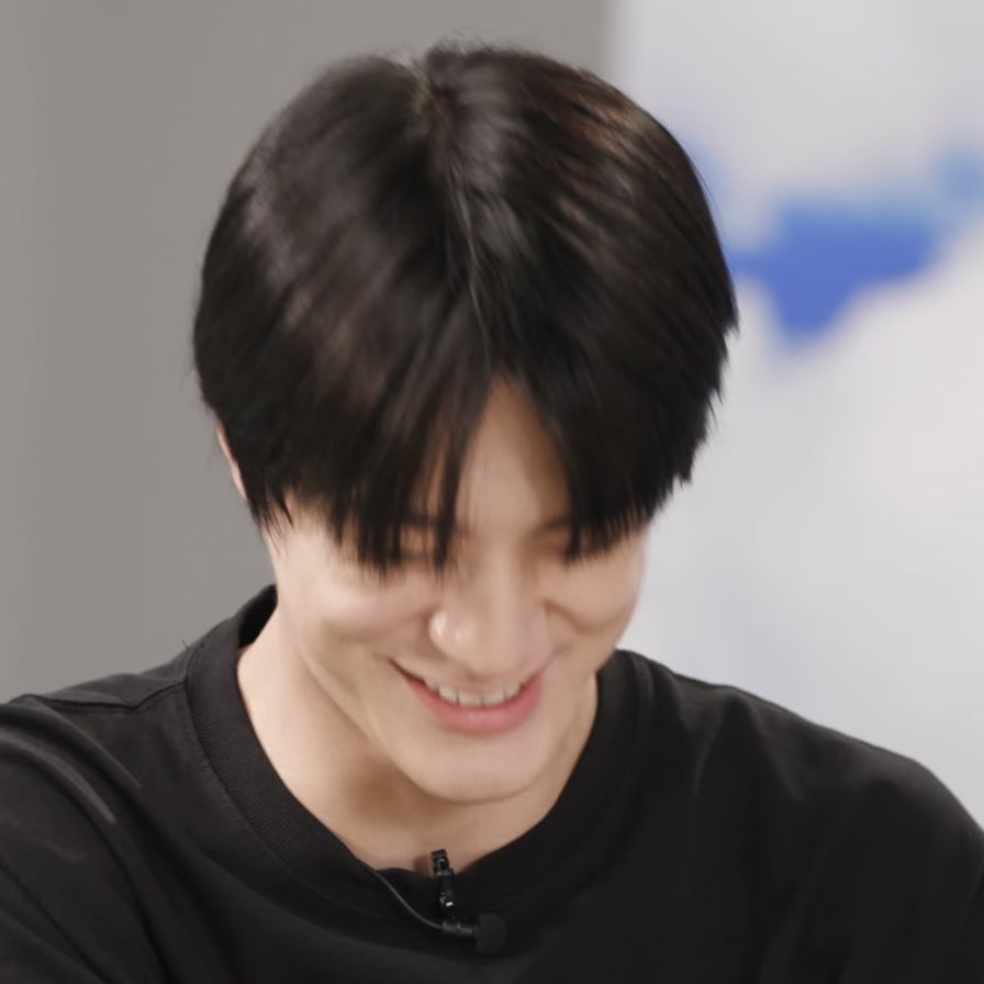 เบว tweet media
