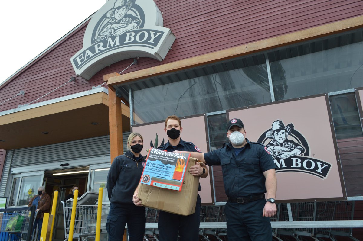 A few months ago, the Cornwall Fire Department received their #turtletotebags and spent the day passing them out around town!

#theMARCgroup #wherewework #CornwallFire