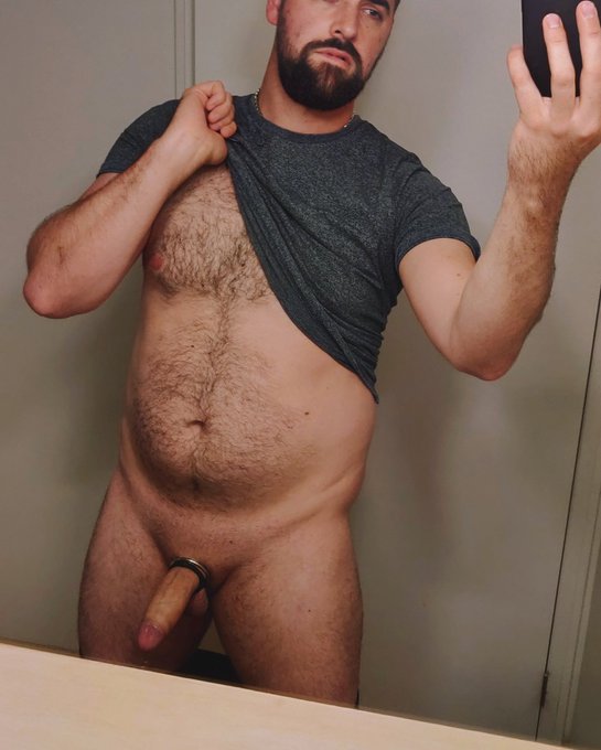 Gooooood morning everyone!  Remember to treat your morning wood with love today 🔥❤️ https://t.co/P15